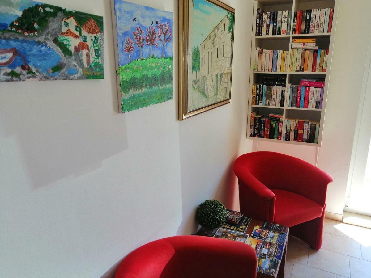 Apartments Villa Jadranka Marusici エクステリア 写真
